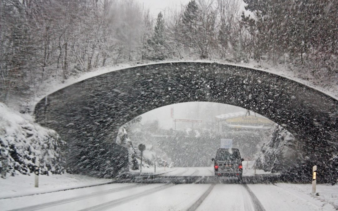 Winter Emergency Kits for Your Vehicle